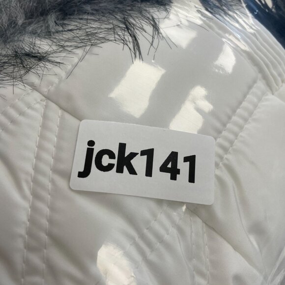 NWOT Nautica Women's M White Quilted Puffer Jacket With Faux Fur Hood - Picture 12 of 12